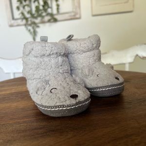 Newborn bear booties